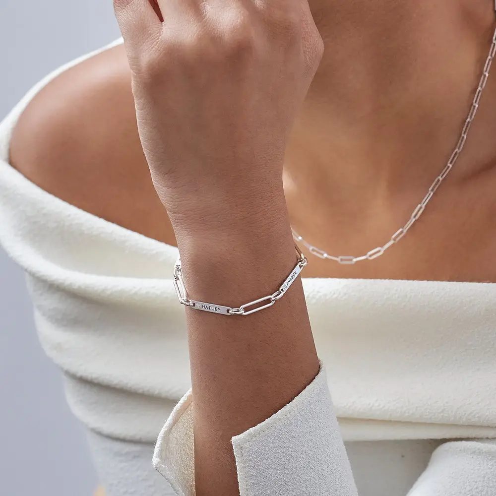 Oak & Luna Ivy Name Paperclip Chain Bracelet