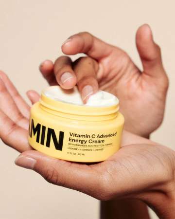 Gleamin Moisturizing Cream