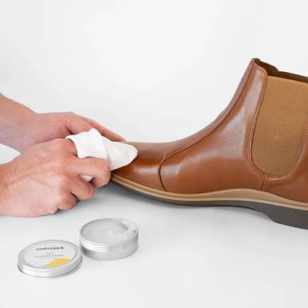 Amberjack Shoe Care Kit