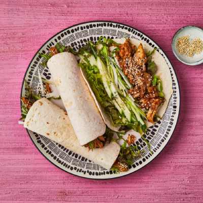 Gousto Shredded Hoisin Chicken Wraps